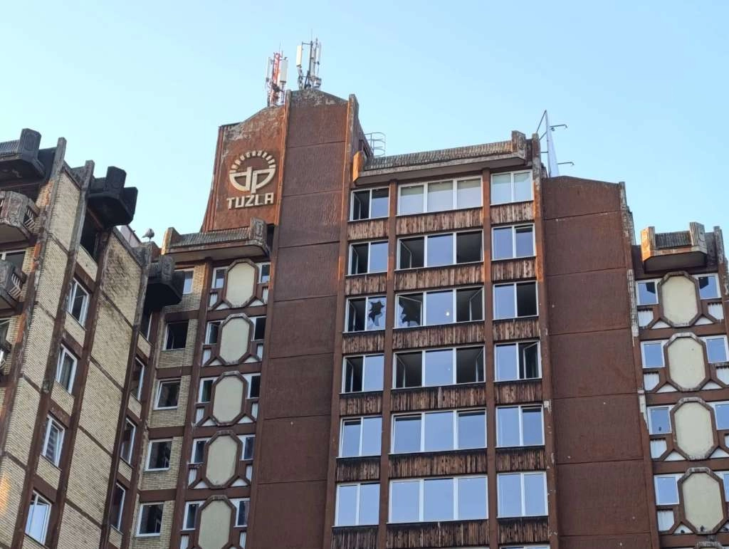 Preminula još jedna pacijentica od posljedica požara u Domu penzionera u Tuzli